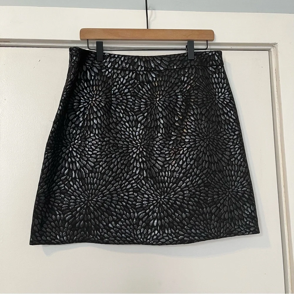 LOFT structured mini